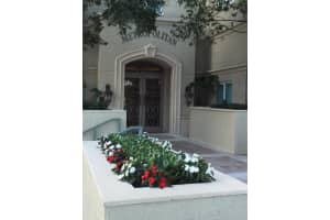 403 S Sapodilla Ave, West Palm Beach, FL 33401, Sold 11/05/20