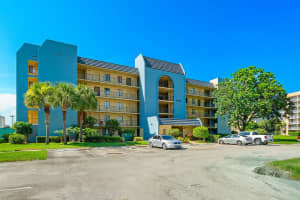 2828 Tennis Club Dr, West Palm Beach, FL 33417, Sold 11/17/20