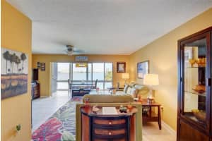2936 Lake Shore Dr, West Palm Beach, FL 33404, Sold 09/30/20