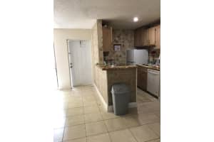 36 N Crossings Cir, Boynton Beach, FL 33435, Sold 08/28/20