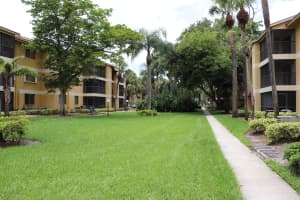 3013 N Oakland Forest Dr, Oakland Park, FL 33309, Sold 12/28/20