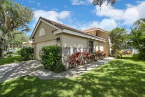 4445 Sherwood Forest Dr, Delray Beach, FL 33445, Sold 12/30/20