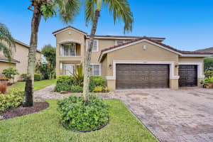 6762 Finamore Cir, Lake Worth, FL 33467, Sold 10/06/20