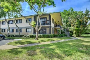 632 Trace Cir, Deerfield Beach, FL 33441, Sold 08/28/20