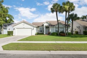 976 Lake Breeze Dr, Wellington, FL 33414, Sold 08/24/20