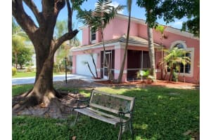 4399 Leicester Ct, West Palm Beach, FL 33409, Sold 10/07/20