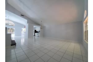 4399 Leicester Ct, West Palm Beach, FL 33409, Sold 10/07/20