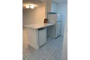 6034 Forest Hill Blvd, West Palm Beach, FL 33415, Sold 02/12/21