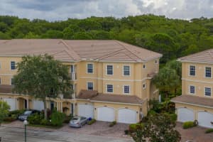 12715 SE Old Cypress Dr, Hobe Sound, FL 33455, Sold 02/26/21