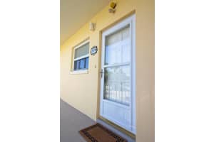 1351 Bayshore Dr, Fort Pierce, FL 34949, Sold 11/10/20