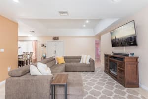 8106 NW 73rd Ave, Tamarac, FL 33321, Sold 10/05/20