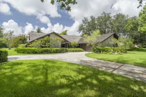 5547 Whirlaway Rd, Palm Beach Gardens, FL 33418, Sold 08/25/20