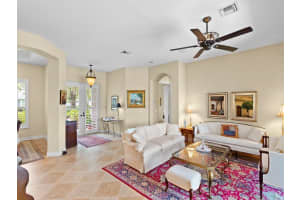 1010 White Tail Ave SW, Vero Beach, FL 32968, Sold 08/19/20