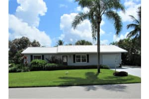 8913 SE Sandridge Ave, Hobe Sound, FL 33455, Sold 09/30/20