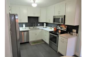 8913 SE Sandridge Ave, Hobe Sound, FL 33455, Sold 09/30/20