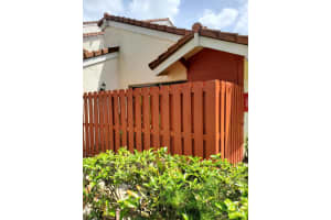 1800 Embassy Dr, West Palm Beach, FL 33401, Sold 12/18/20