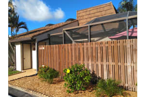 4252 Palm Bay Cir, West Palm Beach, FL 33406, Sold 09/22/20