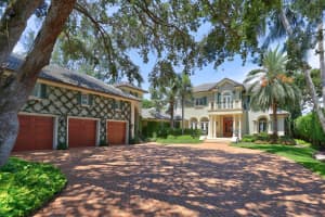 221 N Atlantic Dr, Lantana, FL 33462, Sold 11/11/20