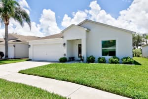 1016 E 13th Square, Vero Beach, FL 32960, Sold 08/21/20