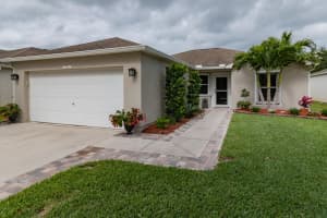 1121 W 13th Square, Vero Beach, FL 32960, Sold 09/15/20