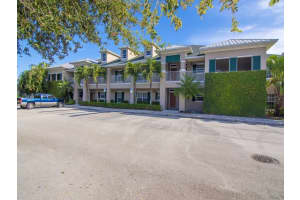 MLS# R10640504, Vero Beach, Florida 32967