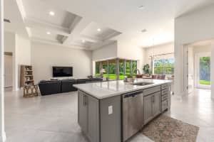 988 SW Sea Green St, Palm City, FL 34990, Sold 08/31/20