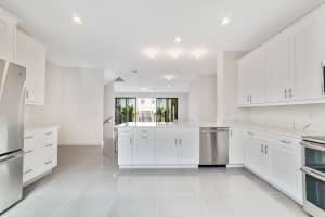 633 Windward Cir, Boynton Beach, FL 33435, Sold 10/23/20