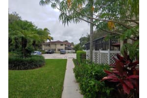 47 Essex Ct, Royal Palm Beach, FL 33411, Sold 11/03/20