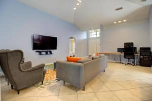 864 NW Waterlily Pl, Jensen Beach, FL 34957, Sold 08/21/20