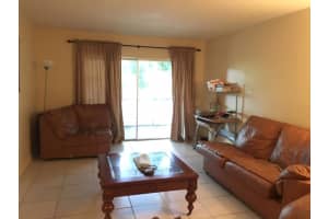 634 NW 13th St, Boca Raton, FL 33486, Sold 08/31/20