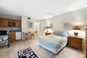 11863 Wimbledon Cir #439, Wellington, FL 33414, - MLS#R10640948