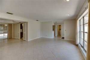 MLS# R10641120, Vero Beach, Florida 32962