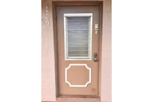 2700 Casita Way, Delray Beach, FL 33445, Sold 09/10/20