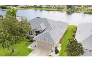 3892 Long Leaf Dr, Melbourne, FL 32940, Sold 08/25/20