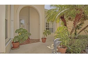 8964 SE Hawks Nest Ct, Hobe Sound, FL 33455, Sold 10/08/20