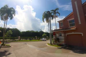 710 Belmont Pl, Boynton Beach, FL 33436, Sold 08/26/20