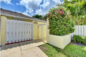 399 SW 29th Ave, Delray Beach, FL 33445, Sold 09/09/20