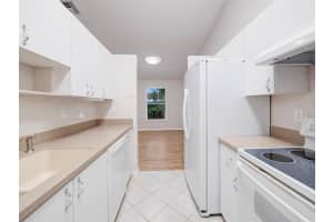 1312 Waterway Cove Dr, Wellington, FL 33414, Sold 08/27/20