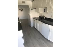 3589 S Ocean Blvd, South Palm Beach, FL 33480, Sold 08/14/20