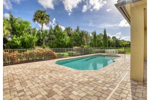10375 Pisa Rd, Wellington, FL 33414, Sold 12/09/20