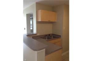 504 Villa Cir, Boynton Beach, FL 33435, Sold 08/26/20