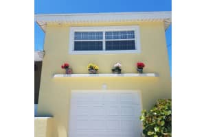 6918 Kingston Dr, Lake Worth, FL 33462, Sold 10/23/20