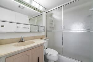 2010 S Federal Hwy, Boynton Beach, FL 33435, Sold 09/29/20