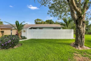 1307 Chippewa St, Jupiter, FL 33458, Sold 10/22/20