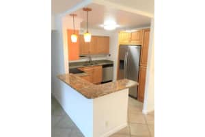 1000 Spanish River Rd #2o, Boca Raton, FL 33432, Sold 11/27/20