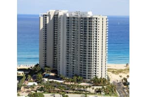 2700 N Ocean Dr, Riviera Beach, FL 33404, Sold 08/24/20