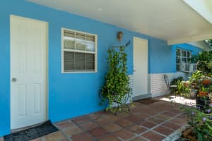 3893 Kewanee Rd, Lake Worth, FL 33462, Sold 03/15/21