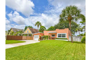 MLS# R10642355, Lake Worth, Florida 33463