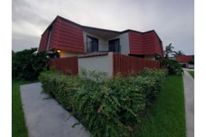 3904 Victoria Dr, West Palm Beach, FL 33406, Sold 09/15/20