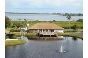 6232 E Mirror Lake Dr, Sebastian, FL 32958, Sold 12/11/20